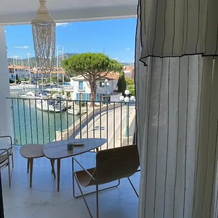 Lostane - Sur Le Toit Гримо