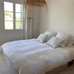 Lostane - Sur Le Toit Apartmanhotel Grimaud