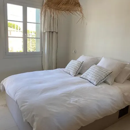 Lostane - Sur Le Toit Hotel apartamentowy Grimaud