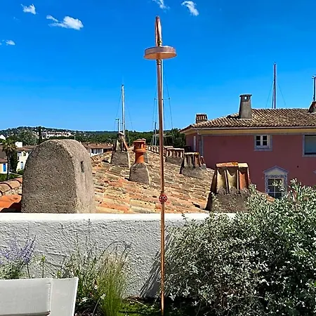 Lostane - Sur Le Toit 4*